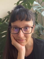 Giulia Carabelli staff profile image